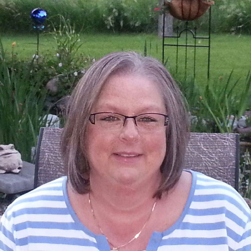 Meet your Posher, Debbie